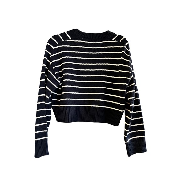 T Tahari Striped Sweater Cropped Knit Long Sleeve Casual XS - Picture 2 of 3